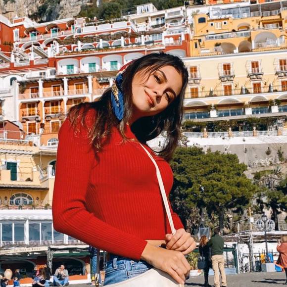 Meet your Posher, Kelly - Picture 1 of 1